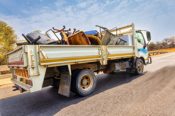 Household Junk Removal in Oswego, KS